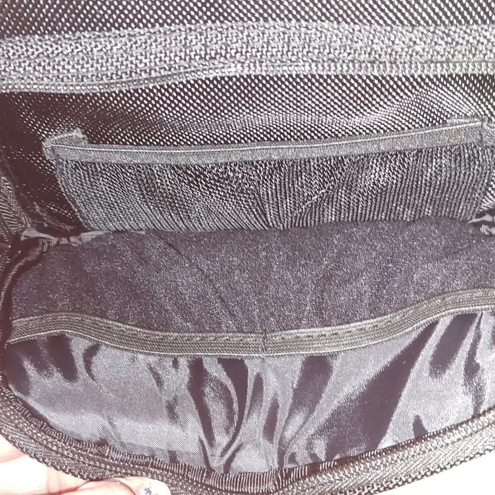 Sony LCSVA30 Soft Camcorder Carrying Case for DVD & MiniDV Camcorders